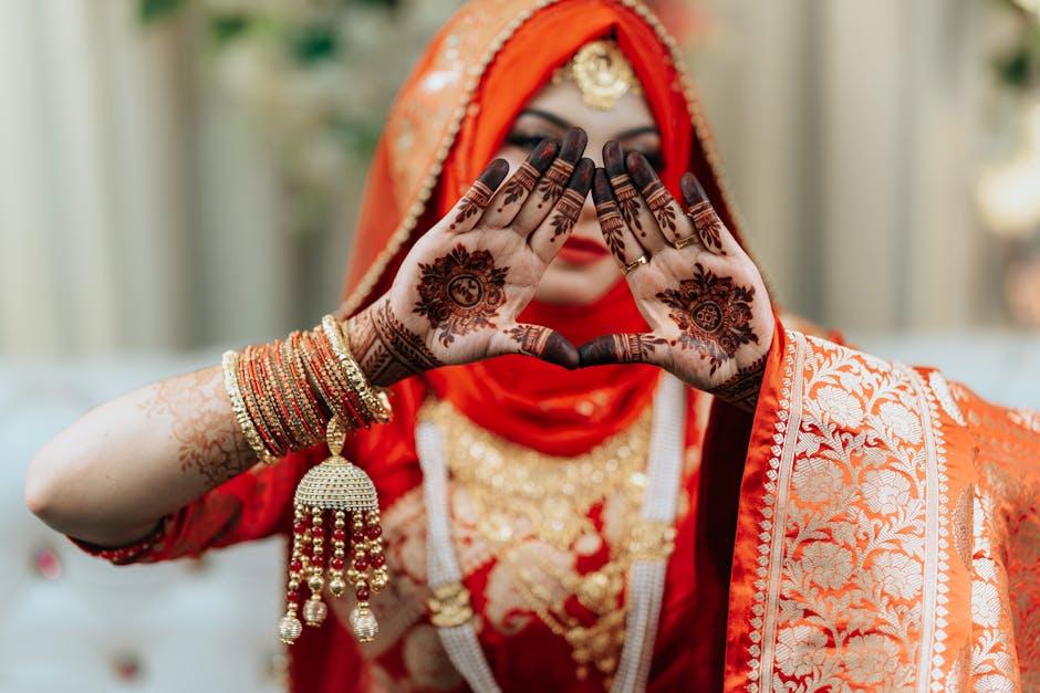 Exploring the fashion Statement Behind⁢ Bala Bangles