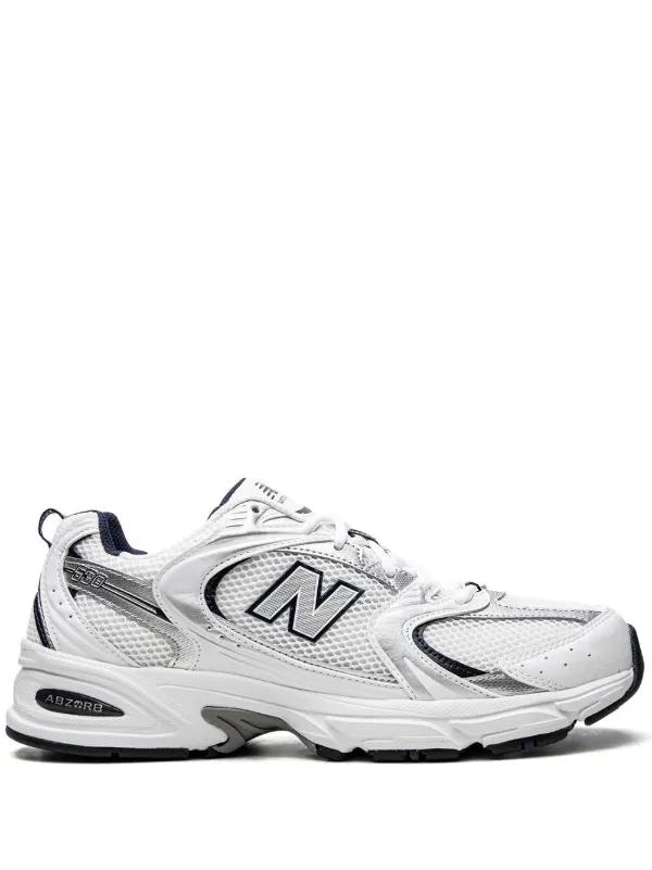 Exploring the Range of‍ Sizes and Styles Offered by⁢ Each Brand