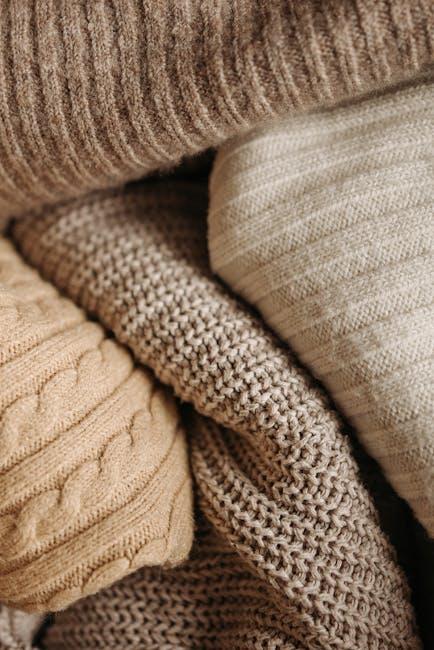 Embracing‌ comfort: Key Fabrics for a‍ Cozy Seasonal Capsule