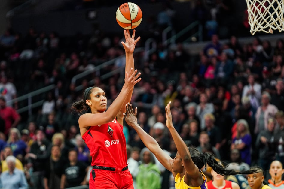 These Are the 2 Ab Exercises WNBA Star A’ja Wilson Swears by For a Sturdy Core