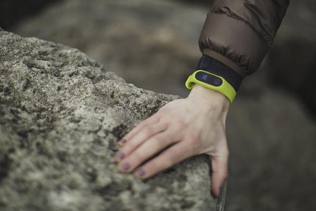 Fitbit Charge 6 Review Daily Wellness Companion or Basic Step Counter?