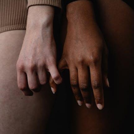Pact vs Uniqlo – Ethical Alternative or Comfort Competitor?